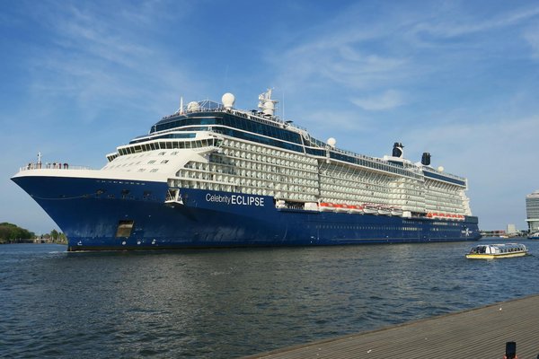 How Can a UK Cruise Offer a Unique Historical Perspective?