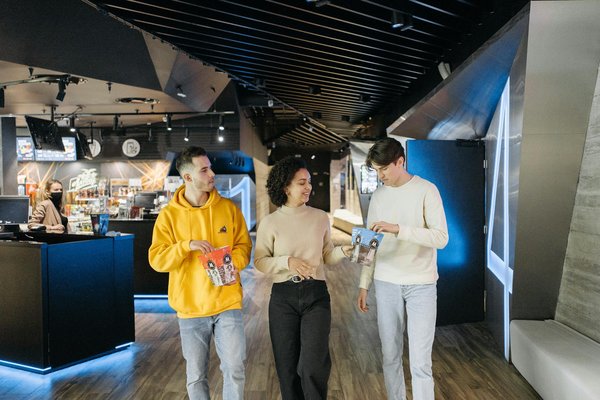 What Strategies are Most Effective for Promoting Sustainable Tourism Rentals in the UK?